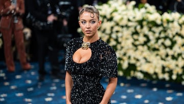 Sydney Sweeney played dumb after being asked about her alleged connection to the next James Bond film.