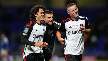 El lateral de 19 años ya debutó con la primera plantilla de Fulham y ahora buscará afianzarse.