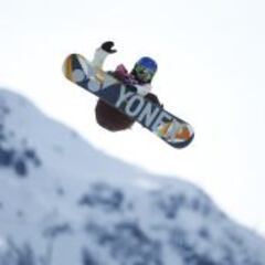 Queralt Castellet, a escalar puestos en la Copa del Mundo