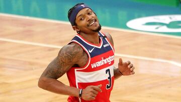 BOSTON, MASSACHUSETTS - JANUARY 08: Bradley Beal #3 of the Washington Wizards smiles during the game against the Boston Celtics at TD Garden on January 08, 2021 in Boston, Massachusetts. NOTE TO USER: User expressly acknowledges and agrees that, by downloading and or using this photograph, User is consenting to the terms and conditions of the Getty Images License Agreement.   Maddie Meyer/Getty Images/AFP
 == FOR NEWSPAPERS, INTERNET, TELCOS &amp; TELEVISION USE ONLY ==