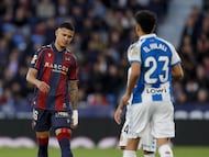 El mundo ideal de Kervin Arriaga en Italia peligra