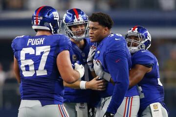 New York Giants - Ereck Flowers: La línea ofensiva de los Giants tiene que proteger a Elija todo lo que pueda. Ese cuerpo de receptores merece tener un buen pasador. Eli Manning con tiempo puede serlo, pero necesita mucho de su línea, sobretodo de su LT Ereck Flowers.