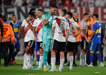 Tangana en el partido River-Boca.