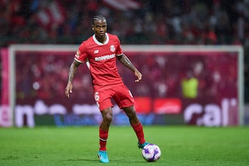  Hello Nunes -Helinho- of Toluca during the 11th round match between Toluca and Pumas UNAM as part of the Liga BBVA MX, Torneo Apertura 2024 at Nemesio Diez Stadium on October 05, 2024 in Toluca, Estado de Mexico, Mexico.