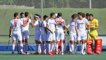 Los jugadores de la Selección Española de Hockey Hierba en el Club de Campo Villa de Madrid en su amistoso ante el combinado neerlandés disputado el 15 de julio de 2021.