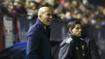 Zidane sobre James: Contento porque hace jugar a los demás