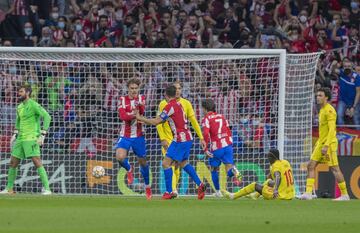 1-2. Antoine Griezmann marca el primr gol.