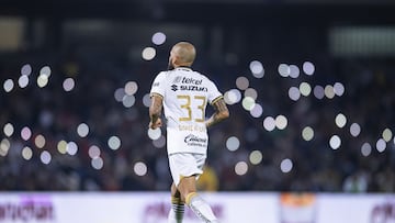    Dani Alves of Pumas during the game Pumas UNAM vs Mazatlan FC, corresponding Round 05 the Torneo Apertura 2022 of the Liga BBVA MX at Olimpico Universitario Stadium, on July 27, 2022.

<br><br>

Dani Alves de Pumas  durante el partido Pumas UNAM vs Mazatlan FC, correspondiente a la Jornada 05 del Torneo Apertura 2022 de la Liga BBVA MX en el Estadio Olimpico Universitario, el 27 de julio de 2022.