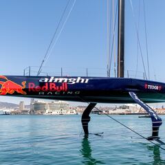 Alinghi Red Bull Racing presenta su BoatZero en Barcelona