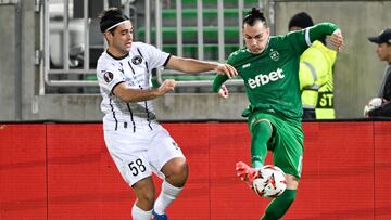 Son, a la derecha en la imagen, en acción con el Ludogorets.