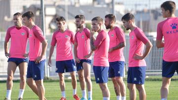 El Rayo Vallecano quiere meter la primera en la red del Elche