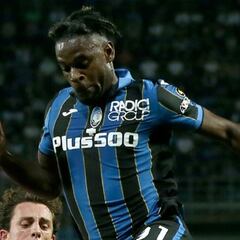 Duván Zapata asiste en victoria de Atalanta ante Sassuolo