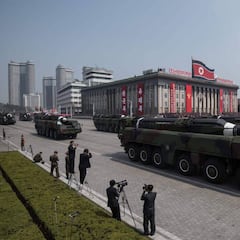 Corea del Norte hace un desfile militar antes de Pyeongchang