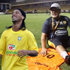 La invitación de Maradona a Ronaldinho para ir a Culiacán
