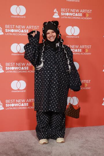 Amandititita durante la alfombra roja de los 'Best New Artist Showcase' de los Latin Grammy.
 
 
 