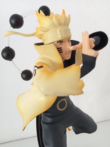 Goku y Naruto por Banpresto