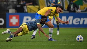 Brasil convoca a Edenilson en el lugar de Casemiro frente a Argentina