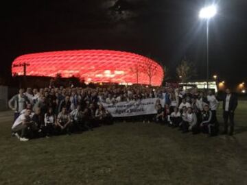 Las peñas del Real Madrid también tomaron el Allianz