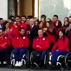 La despedida del Team Chile en La Moneda: ¡con grito incluido!