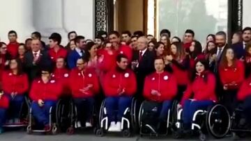 La despedida del Team Chile en La Moneda: ¡con grito incluido!