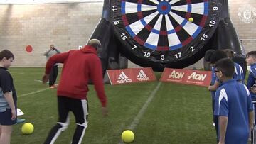 Pogba shows skills with perfect bulls eye