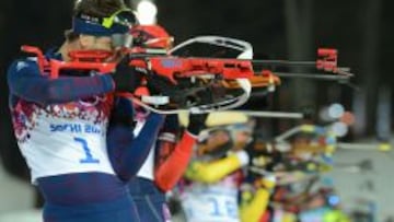 Ole Einar Bjoerndalen, durante la persecuci&oacute;n de biatl&oacute;n.