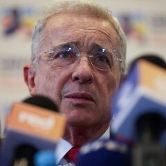 Reducción de impuestos: La promesa de Uribe si el Centro Democráticor vuelve al poder