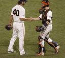Madison Bumgarner puso a los Gigantes a un triunfo del título