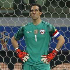 El mensaje político de Claudio Bravo que encendió las redes sociales