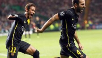 Cesc y Neymar celebran el gol del Barça.