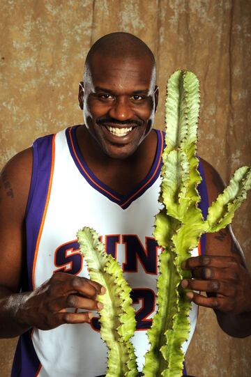 El cuarto equipo de Shaquille fue Phoenix Suns, donde estuvo de 2008 a 2009.
