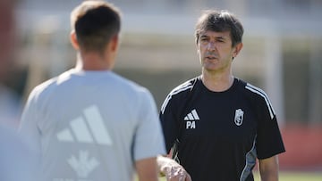 05/10/25 ENTRENAMIENTO GRANADA
Pacheta
