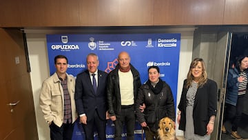 El departamento de Deportes de la Diputación de Gipuzkoa, la Federación Española de Balonmano y la Asociación Begisare han firmado un acuerdo de colaboración en el marco de la Copa de la Reina de Balonmano 2026 que se va a disputar en Donostia.