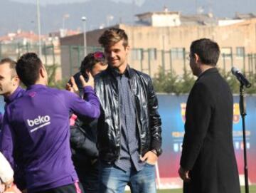 El Barcelona inaugura el 'Campo de entrenamiento Tito Vilanova'