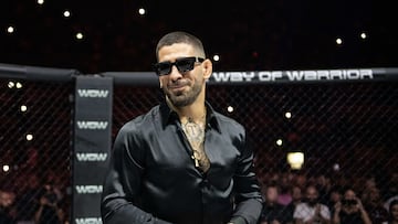 Ilia Topuria en la jaula de WOW.