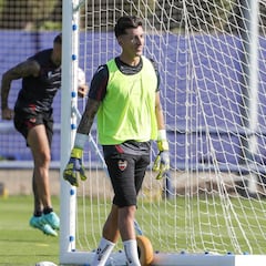 Cárdenas, baja frente al Barça por una lesión en el recto interno