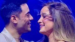 Video: Carlos Rivera y Cynthia Rodríguez sorprenden compartiendo escenario 