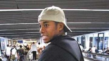 <b>ILUSIONADO. </b>Robinho está deseoso de viajar a la capital de España.