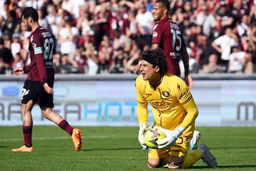Ochoa was linked with Inter before penning a new deal with Salernitana.