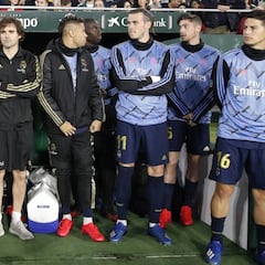 James y Bale, 176 M€ en blanco