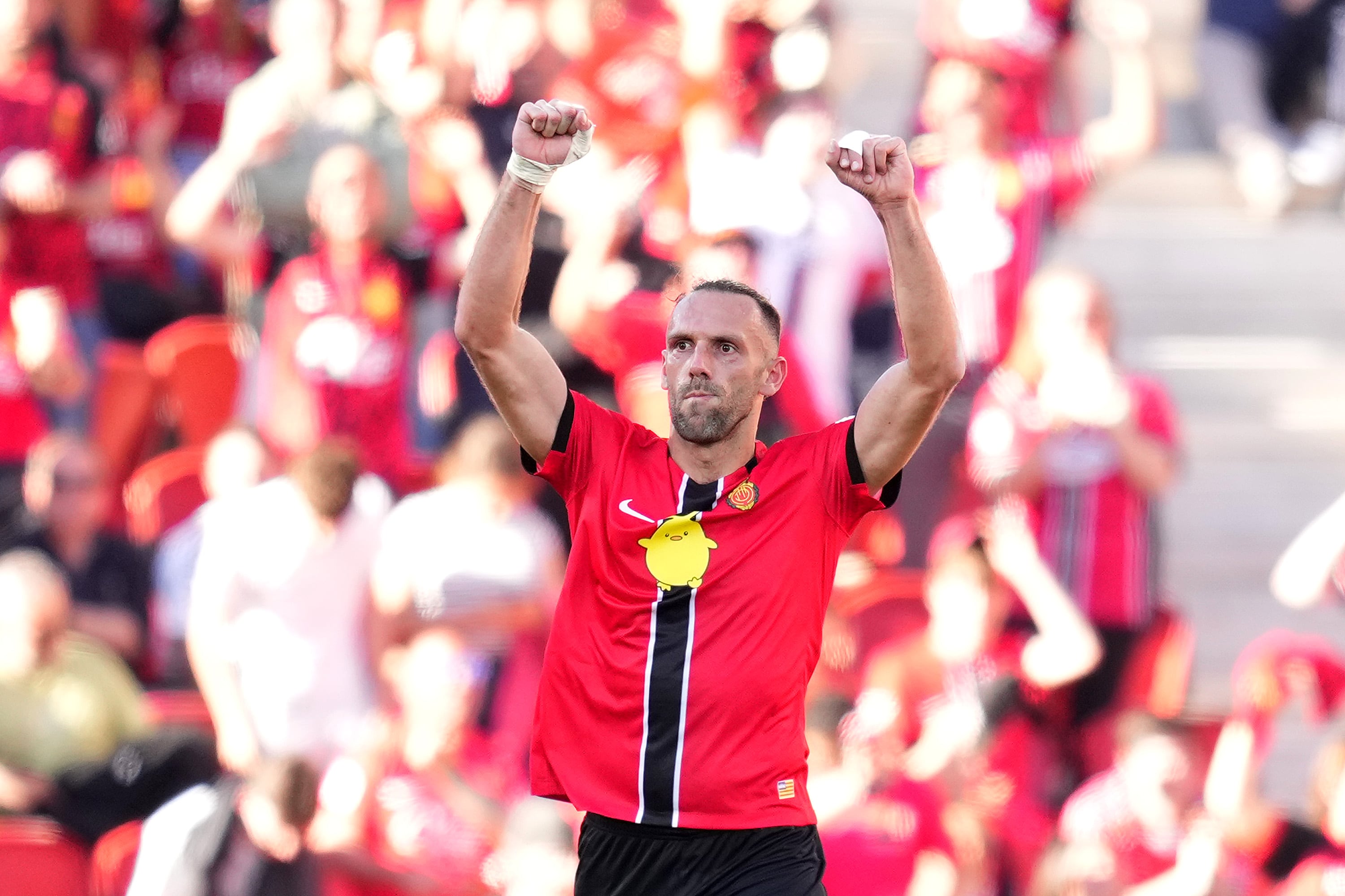 Un heroico Muriqi le da la victoria al Mallorca