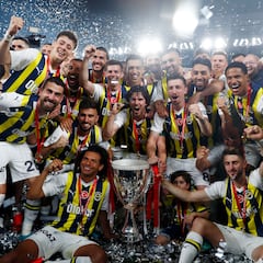 Jorge Jesús devuelve la alegría al Fenerbahce