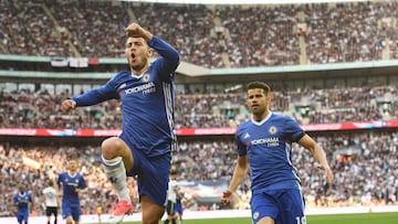 Hazard no revela si seguirá la próxima temporada en Chelsea