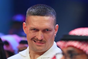 Oleksandr Usyk, boxeador profesional ucraniano que ostenta los cinturones AMB, OMB y FIB.