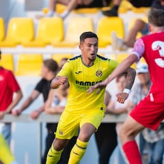 Yeremy Pino revoluciona al Villarreal