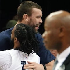 Los Grizzlies reservan a Marc por precaución y ganan a los Wolves