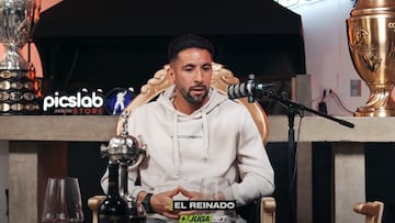 Isla recuerda el choque de Vidal en la Copa América 2015: “Yo hubiese chocado un Ferrari...”