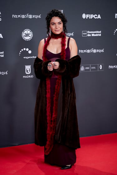 La actriz Sara Linares posa en la alfombra roja de la 31 edición de los Premios José María Forqué.