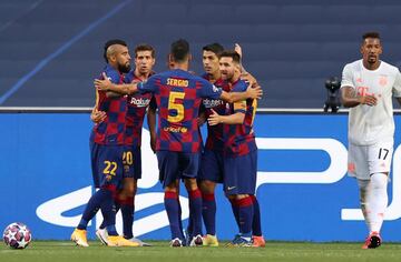 Alaba marc¨® en propia puerta y empat¨® para el Barcelona. 1-1.