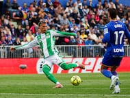 Deossa, ante el Getafe.